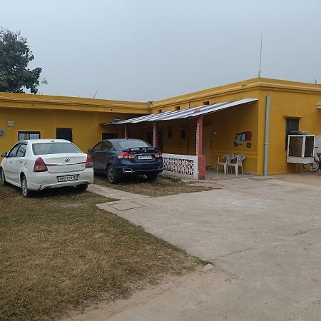 Mini Homestay Khajurāho エクステリア 写真