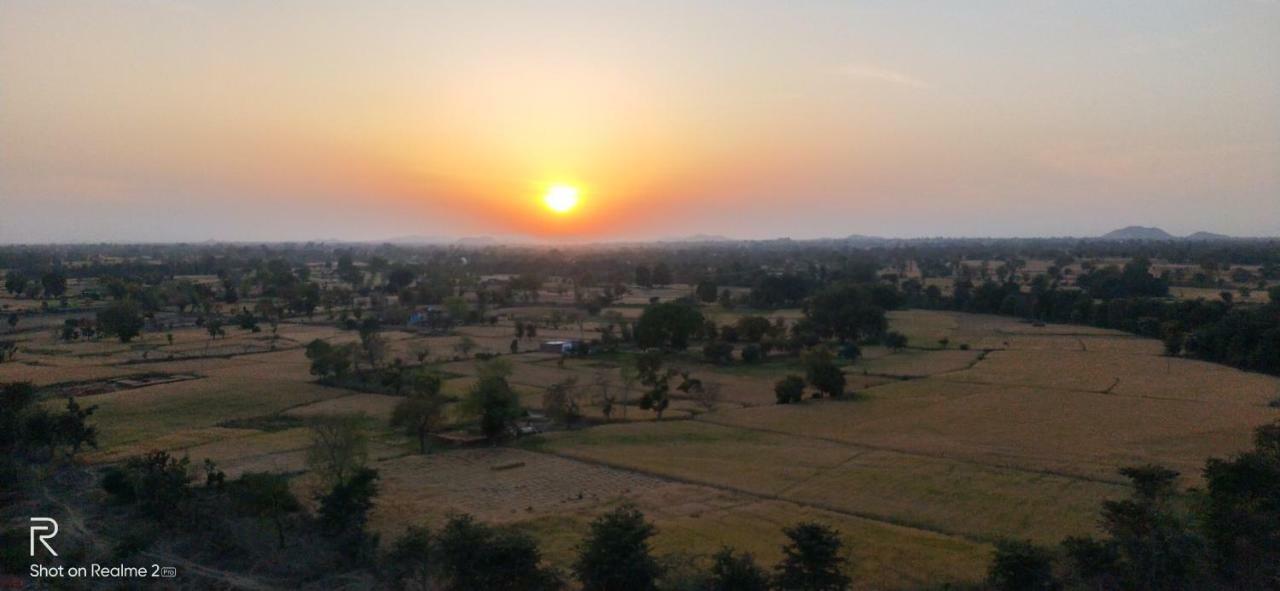 Mini Homestay Khajurāho エクステリア 写真
