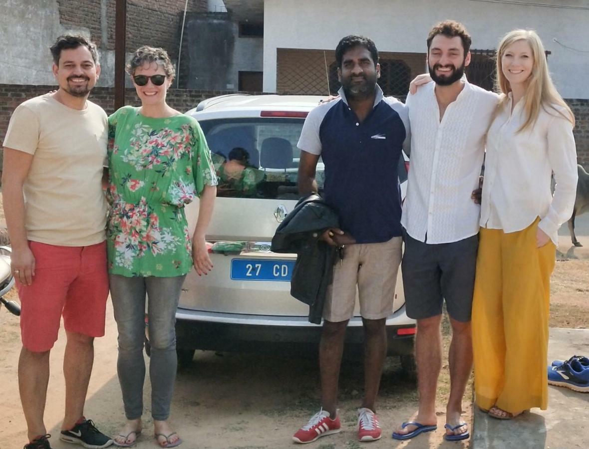 Mini Homestay Khajurāho エクステリア 写真