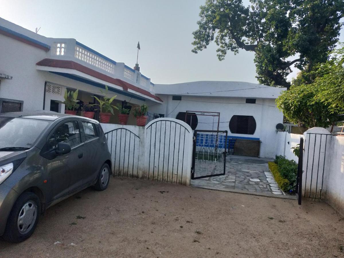 Mini Homestay Khajurāho エクステリア 写真